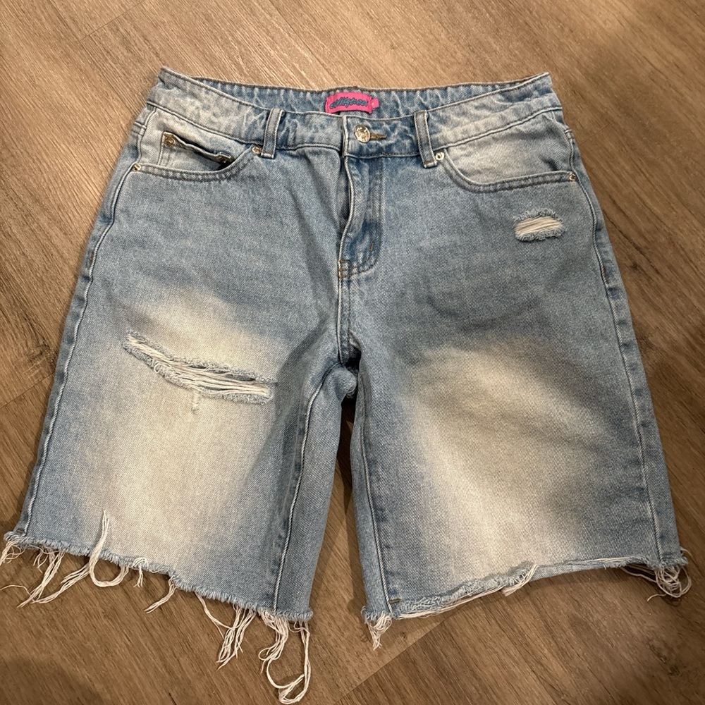 Edikted Distressed Denim Shorts